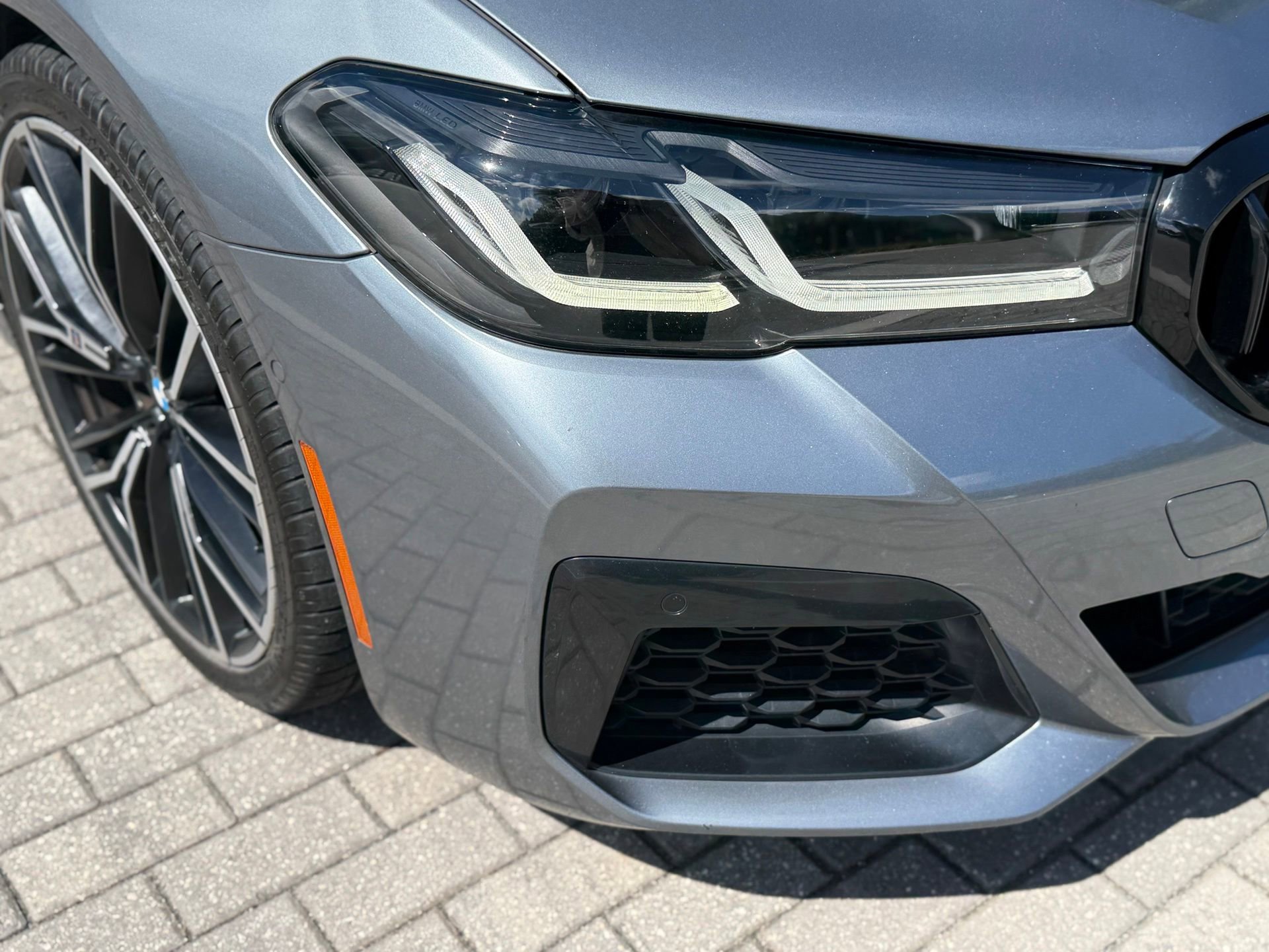 Used 2021 BMW 540i w/ M Sport Package RWD image 17
