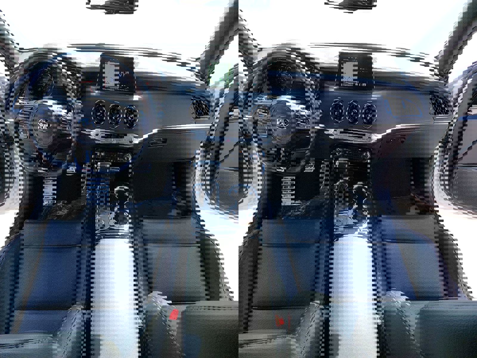 Used 2020 Kia Stinger GT-Line w/ Sun & Sound Package image 9