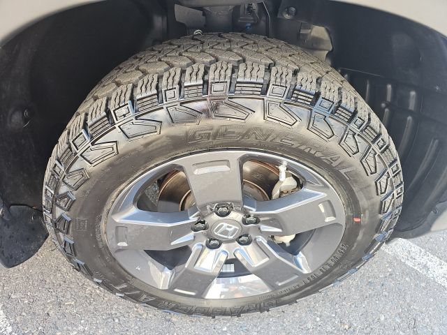 Used 2020 Honda Ridgeline Black Edition image 21