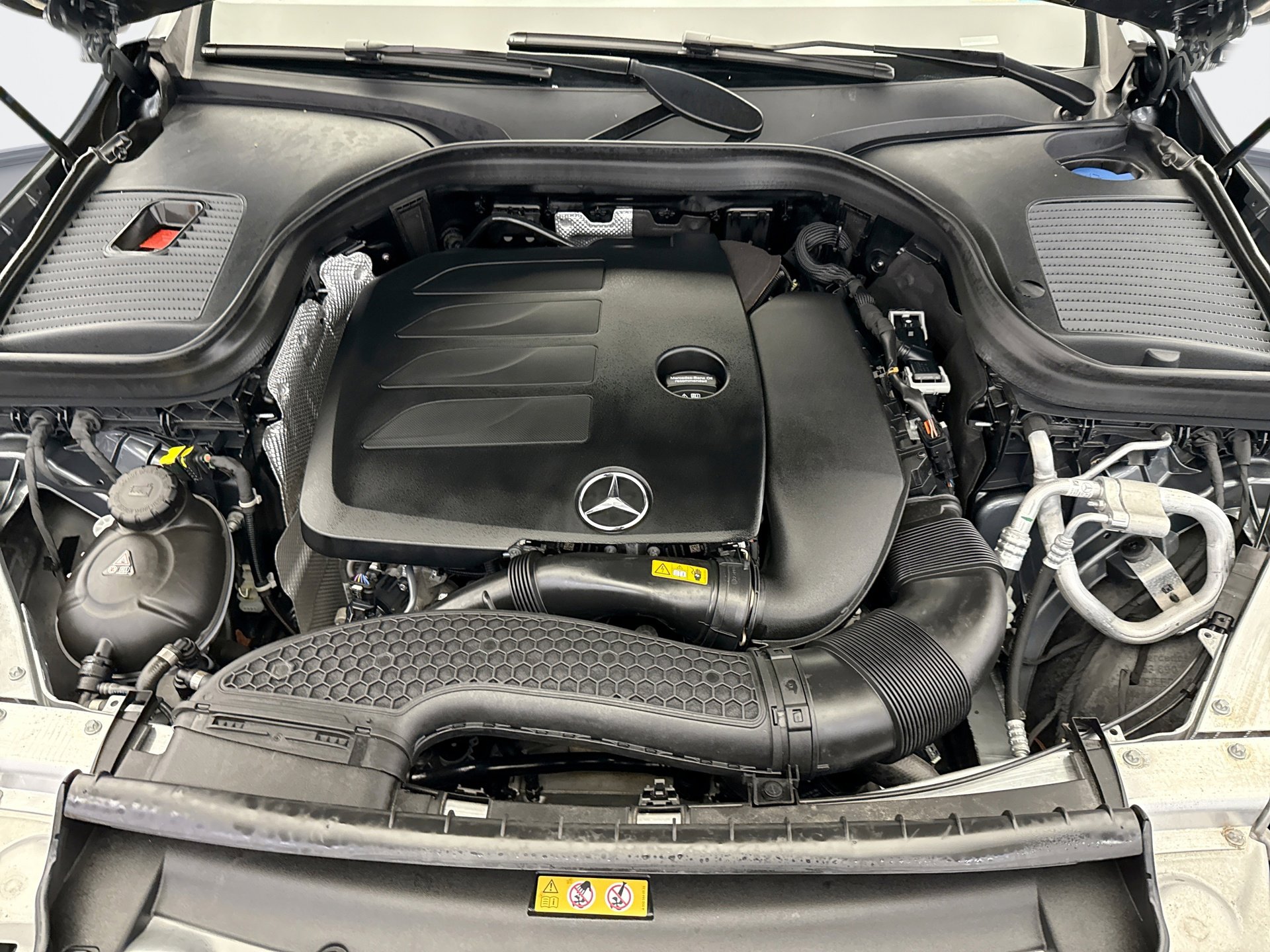 Used 2021 Mercedes-Benz GLC 300 4MATIC image 22