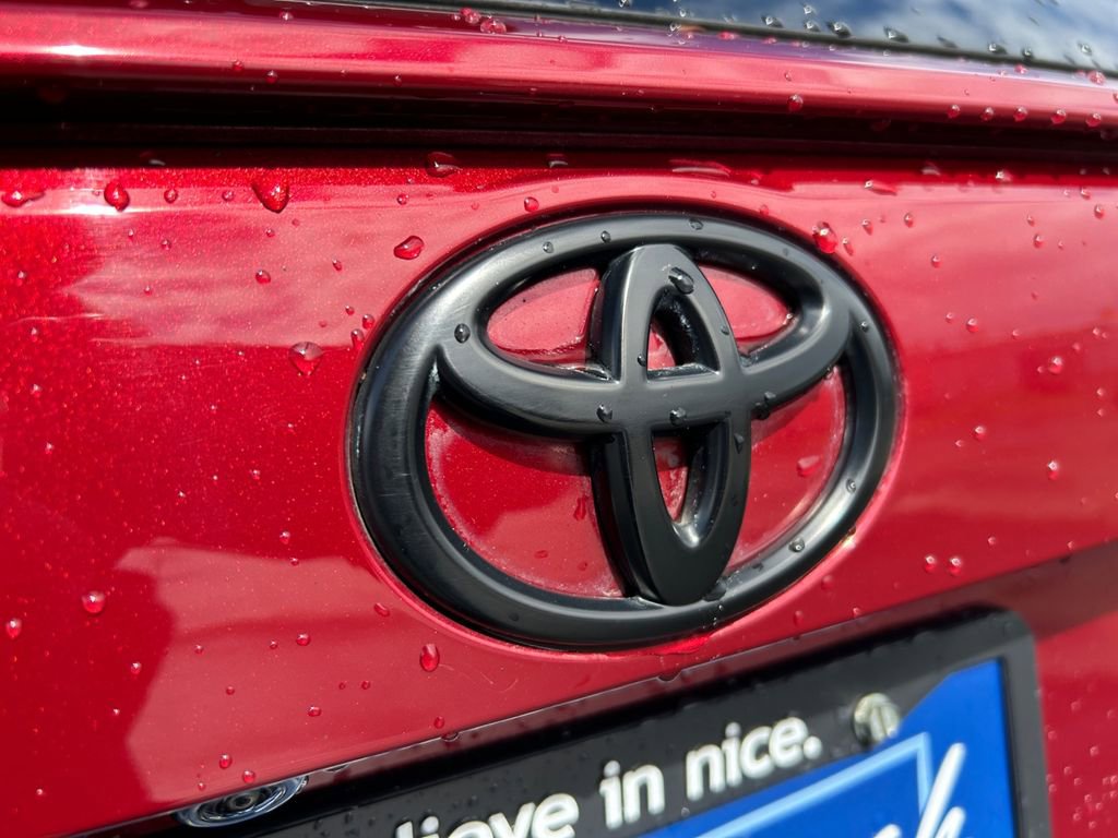 Used 2022 Toyota RAV4 TRD Off-Road w/ TRD Off-Road Weather Package image 32