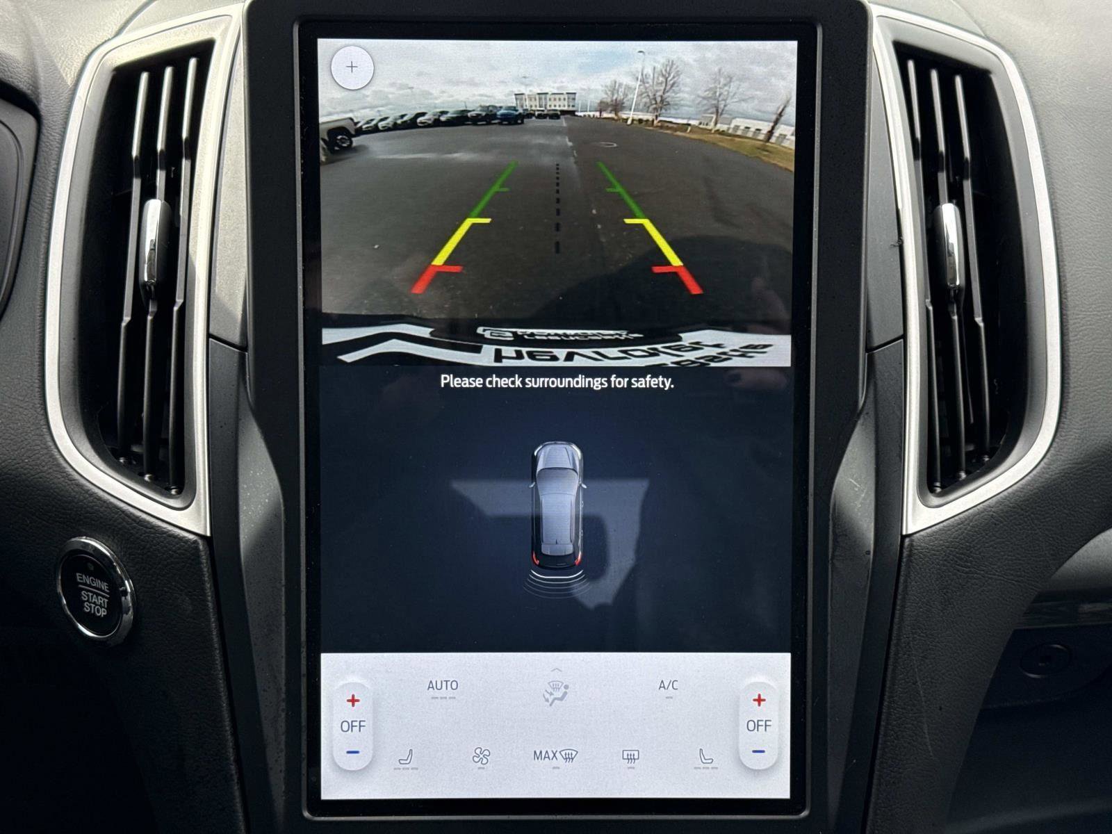 Used 2024 Ford Edge SEL AWD/4WD image 4