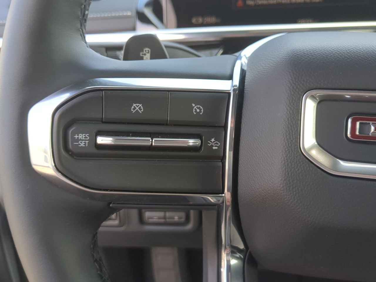 Used 2026 GMC Sierra EV Elevation image 33