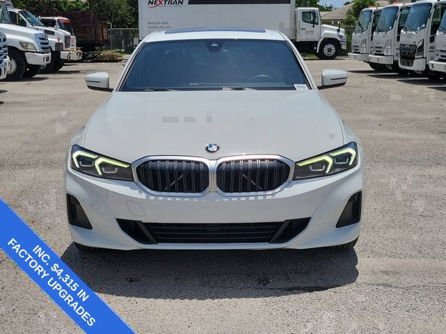 Used 2023 BMW 330i Sedan w/ Premium Package RWD image 8
