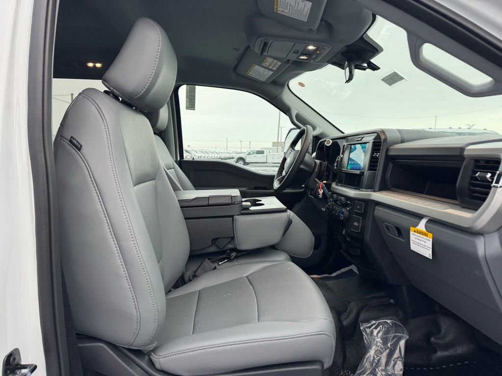 New 2025 Ford F450 XL w/ XL Chrome Package image 36