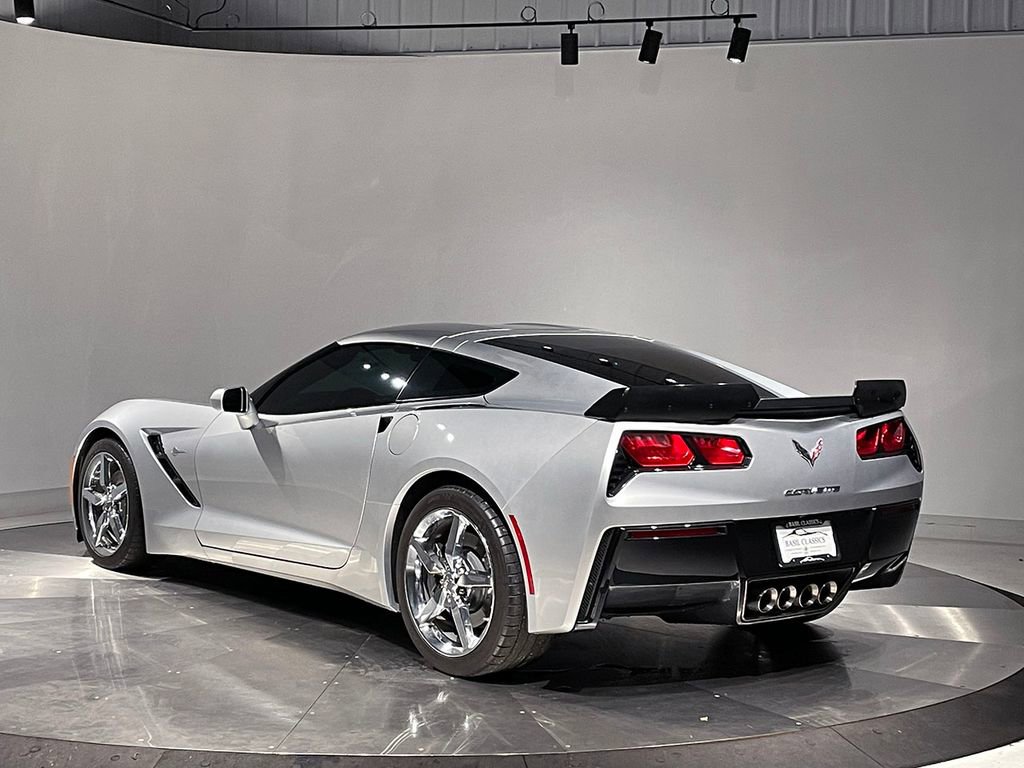 Used 2014 Chevrolet Corvette Stingray Coupe RWD image 9