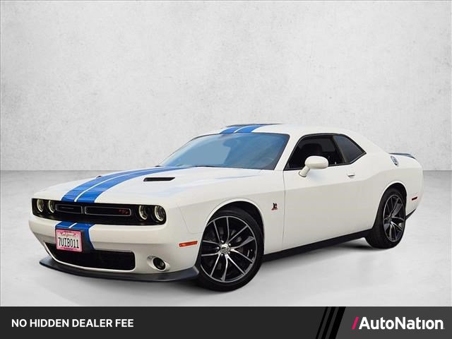 Used 2016 Dodge Challenger R/T Scat Pack w/ Technology Group