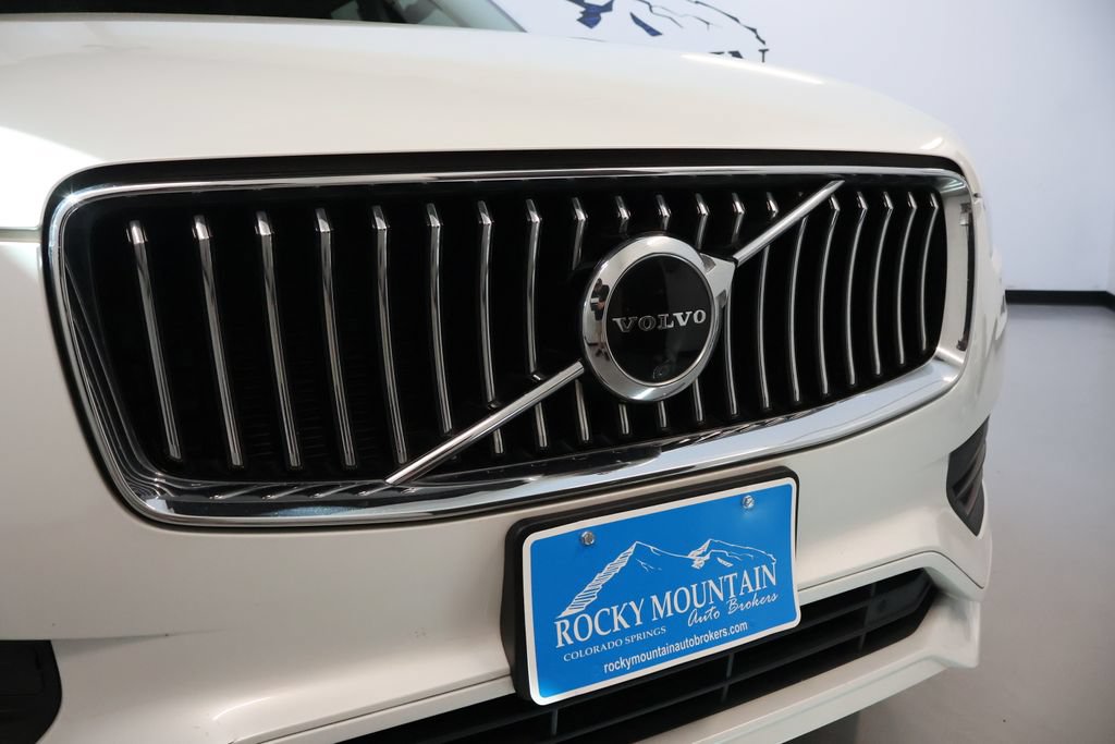 Used 2020 Volvo XC90 T6 Momentum w/ Protection Package Premier AWD/4WD image 9