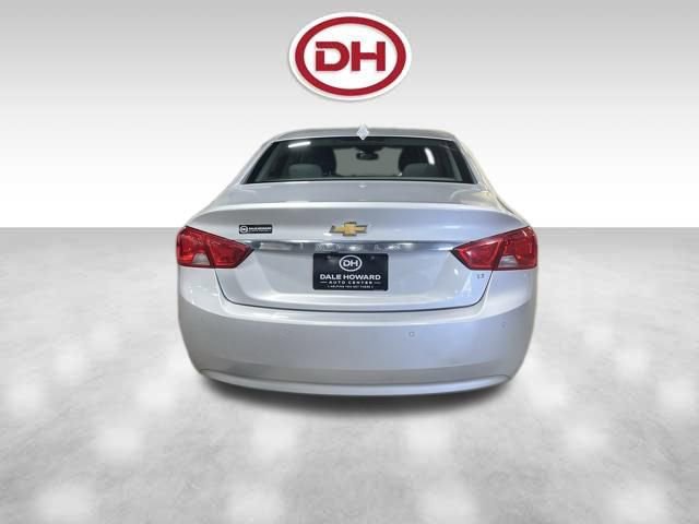 Used 2014 Chevrolet Impala LT w/ Convenience Package image 10