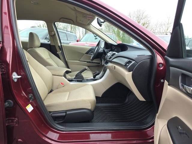 Used 2015 Honda Accord LX image 22