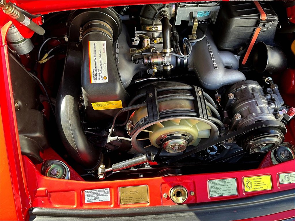 Used 1986 Porsche 911 Carrera image 34