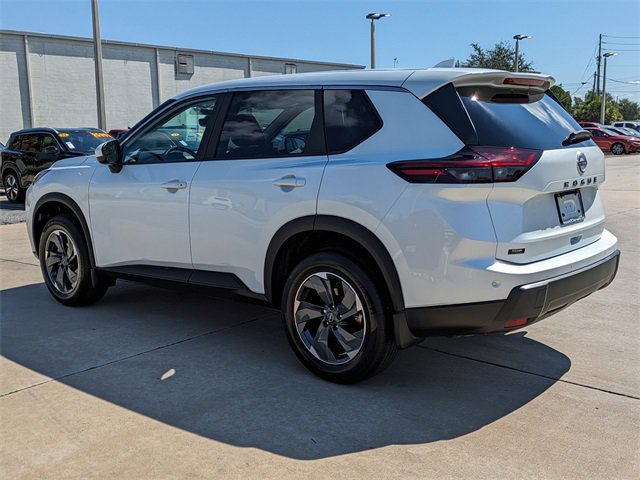 New 2026 Nissan Rogue SV image 8