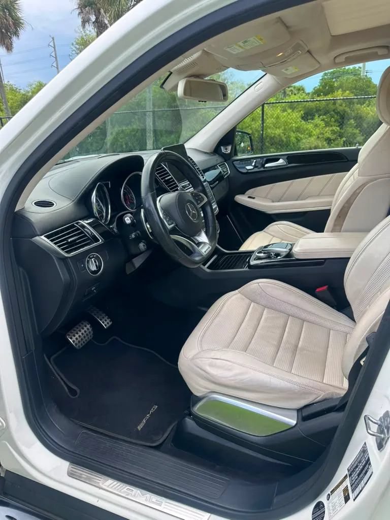 Used 2019 Mercedes-Benz GLS 63 AMG 4MATIC image 9
