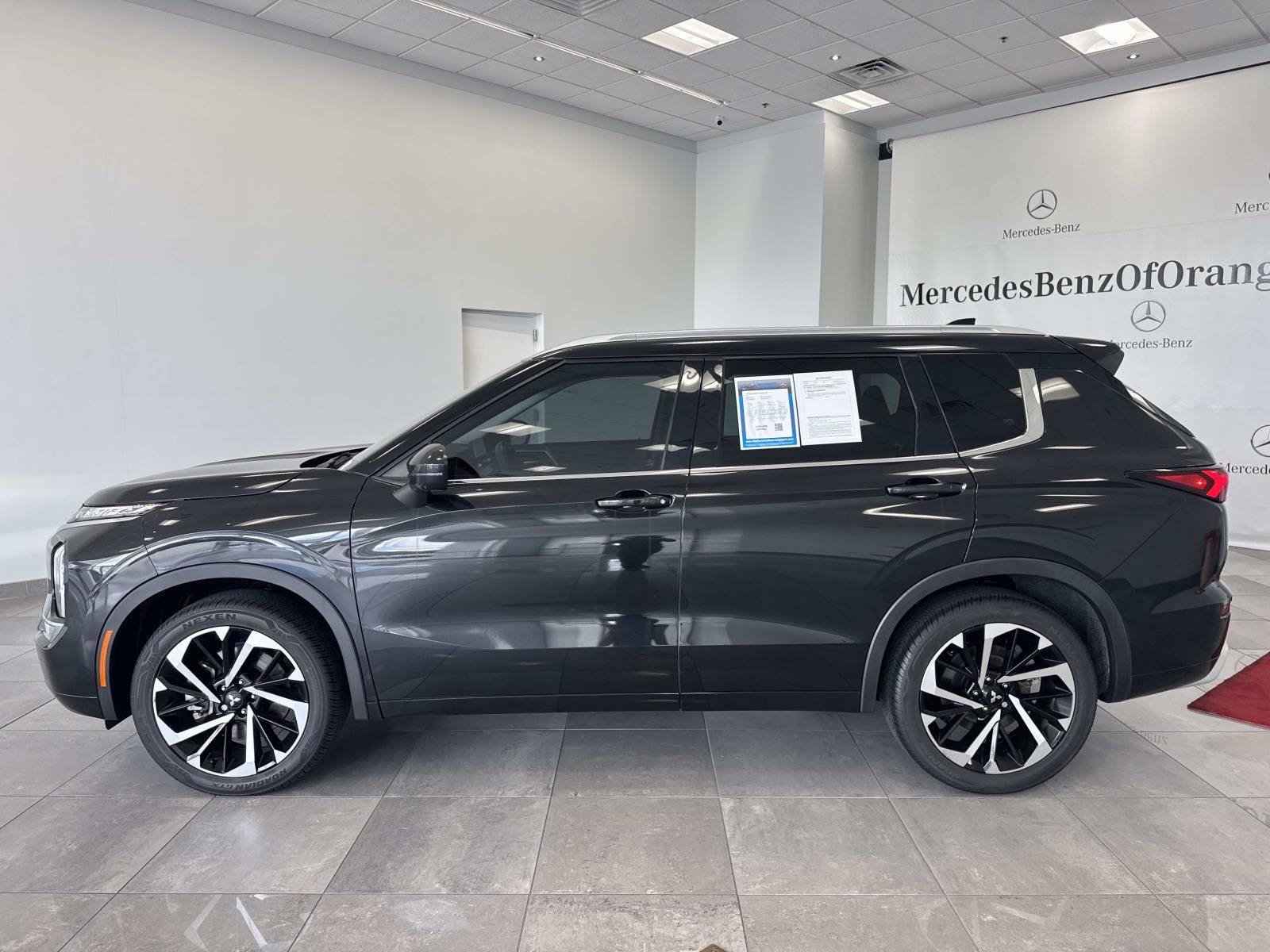 Used 2023 Mitsubishi Outlander SEL FWD image 8