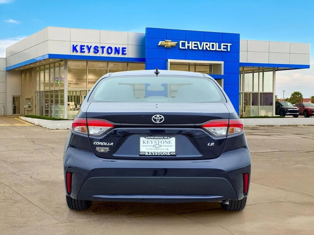 Used 2021 Toyota Corolla LE FWD image 6
