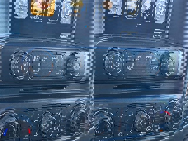 Used 2019 Chevrolet Silverado 3500 High Country w/ Duramax Plus Package image 17