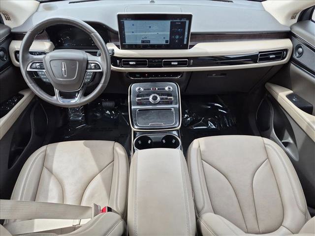Used 2022 Lincoln Nautilus Reserve w/ Luxury Package AWD/4WD image 20