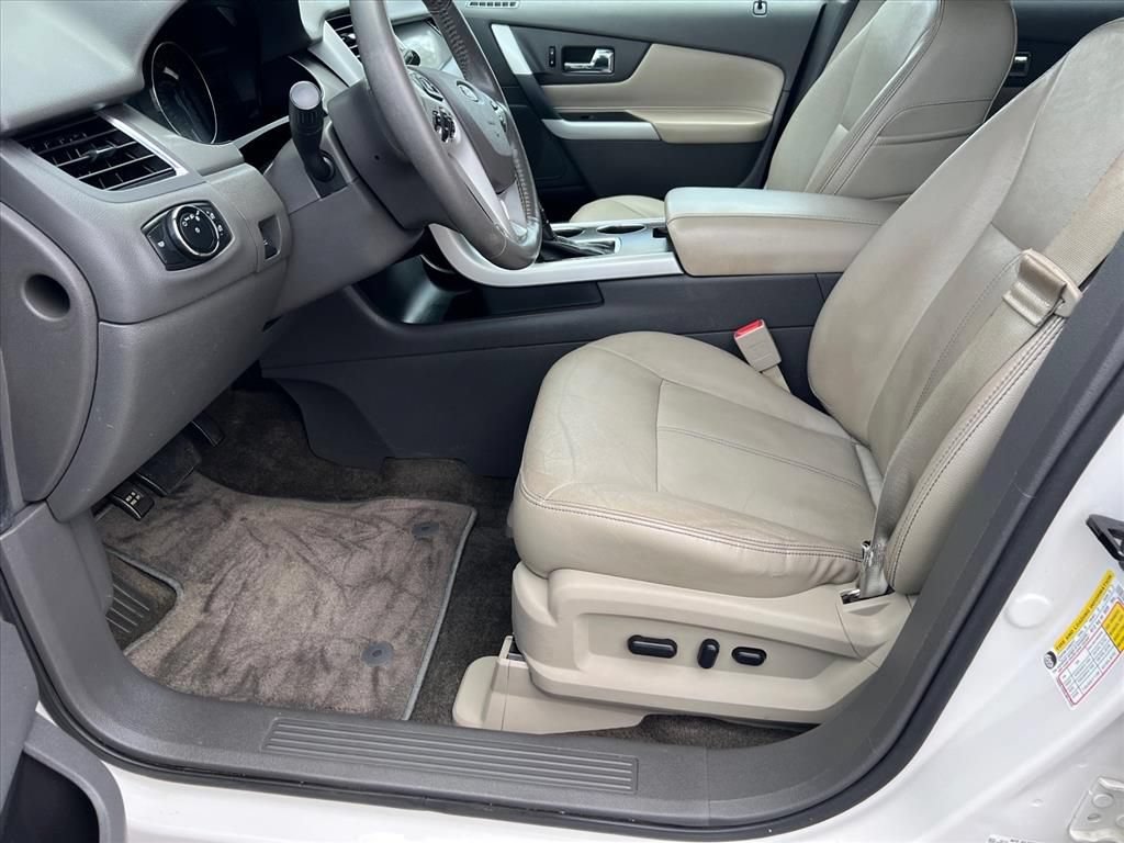 Used 2014 Ford Edge SEL w/ Equipment Group 205A AWD/4WD image 10