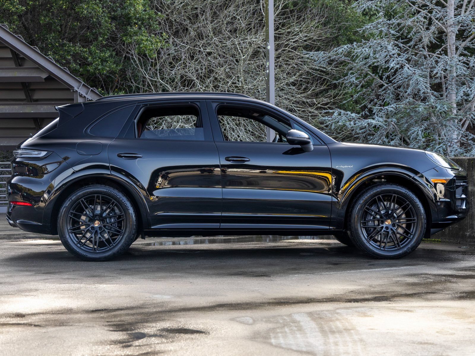 New 2026 Porsche Cayenne E-Hybrid AWD/4WD image 12