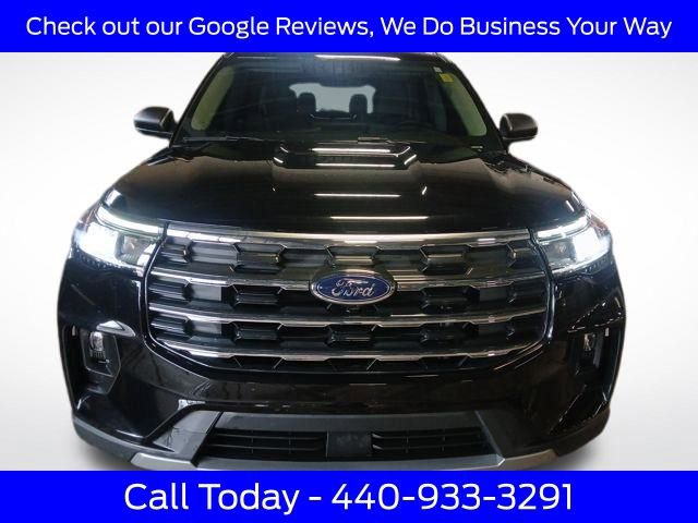 Used 2025 Ford Explorer Active w/ Active Comfort Package image 13