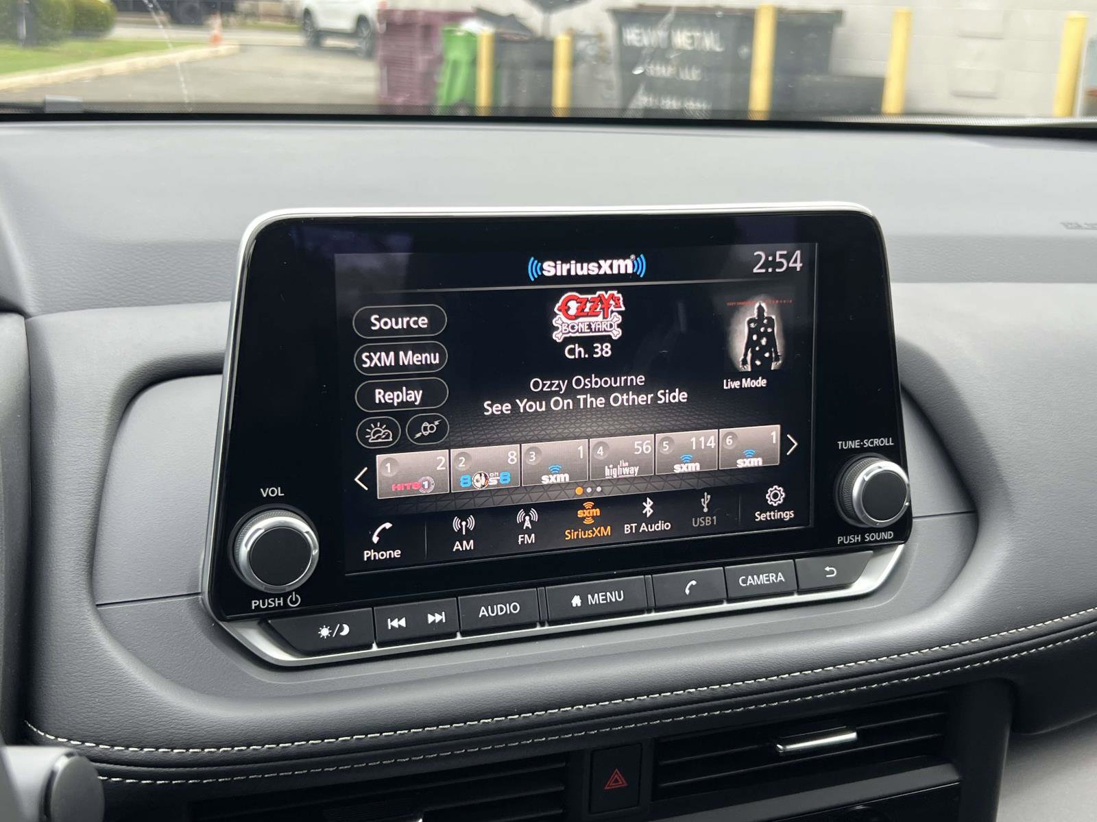 Used 2026 Nissan Rogue SV image 18