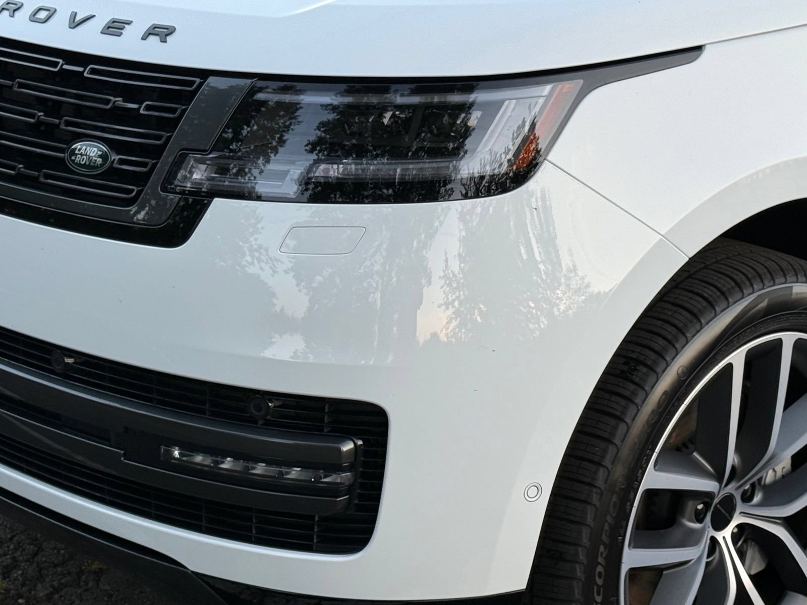 New 2026 Land Rover Range Rover SE AWD/4WD image 11