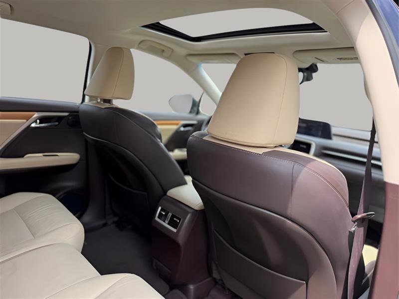 Used 2018 Lexus RX 350L FWD w/ Premium Package image 24