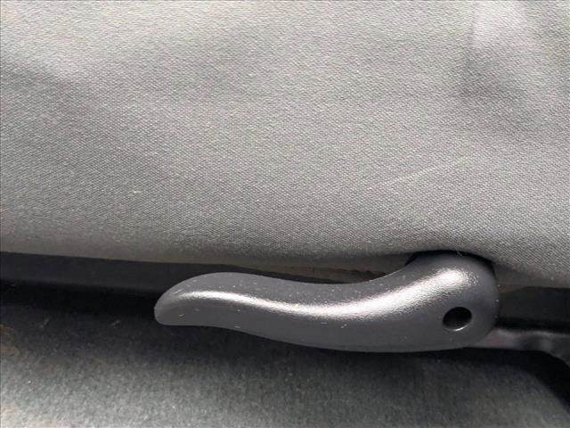 Used 2005 Dodge Dakota ST image 19