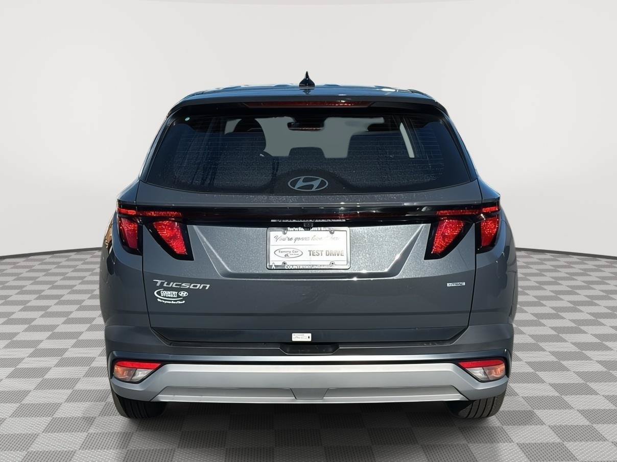 Used 2026 Hyundai Tucson SE AWD/4WD image 6