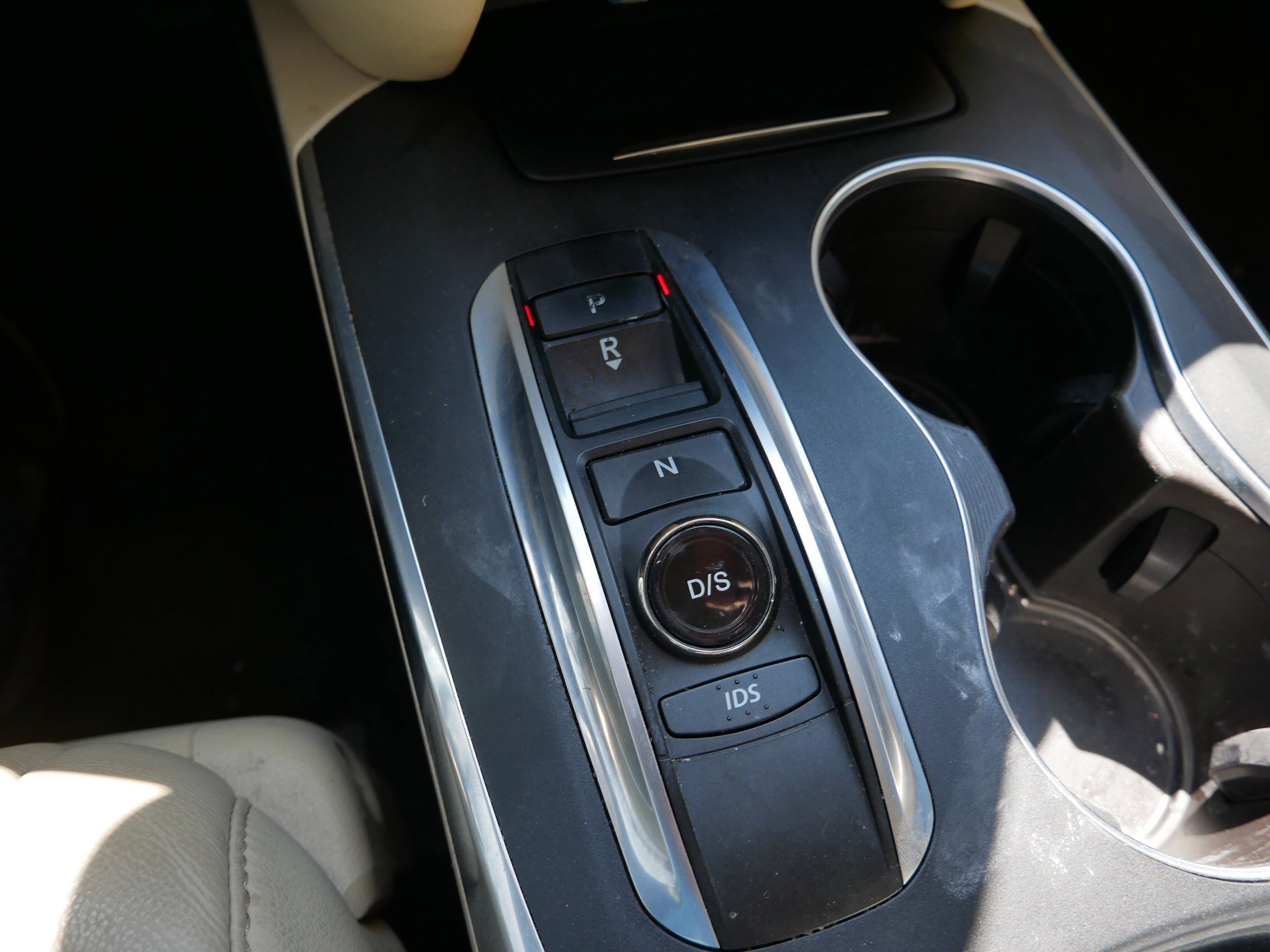 Used 2016 Acura MDX SH-AWD w/ Technology Package image 24