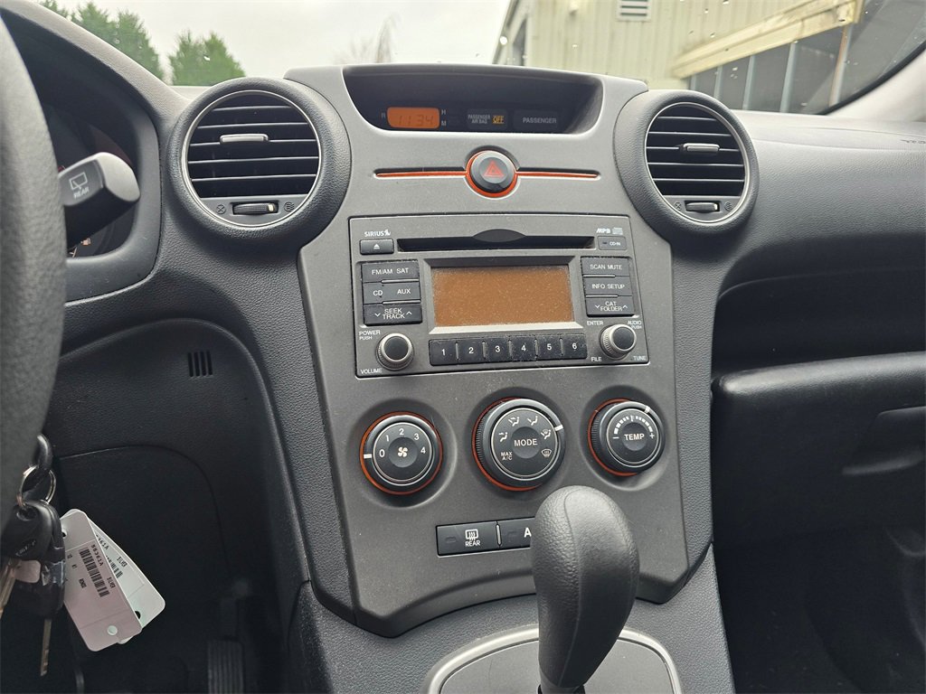 Used 2010 Kia Rondo LX image 5