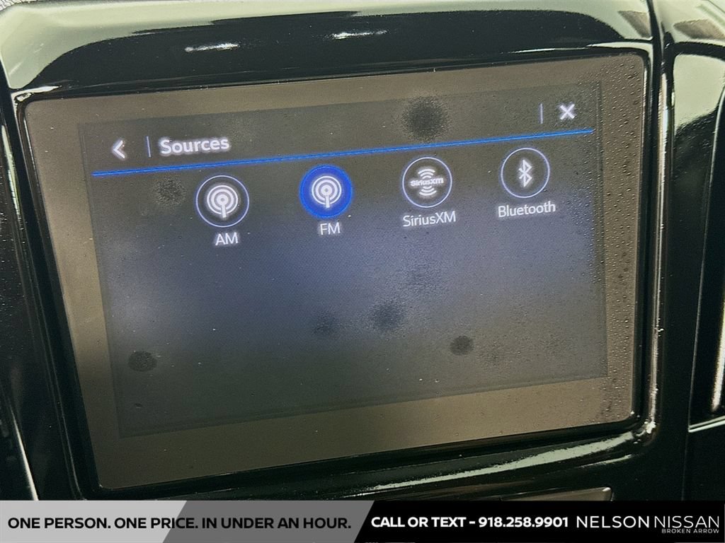 Used 2024 Chevrolet Traverse Premier w/ Redline Edition AWD/4WD image 15