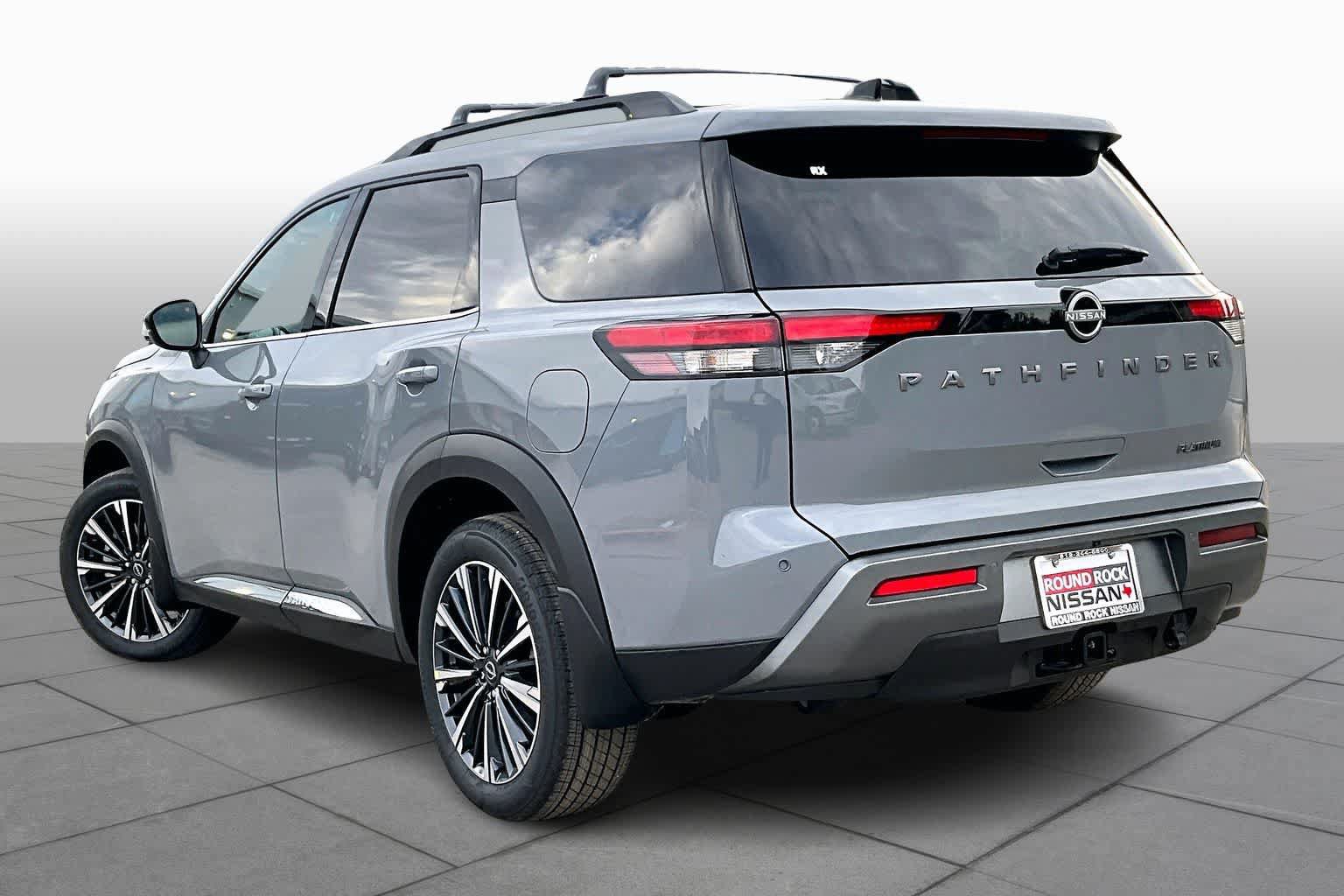 New 2026 Nissan Pathfinder Platinum w/ Cargo Package FWD image 7