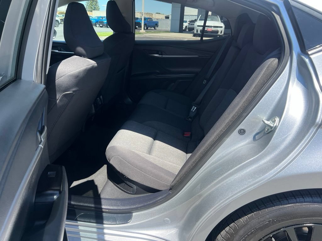 Used 2025 Toyota Camry LE FWD image 35