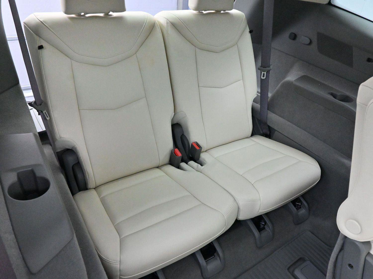 Certified 2024 Cadillac XT6 Premium Luxury image 36