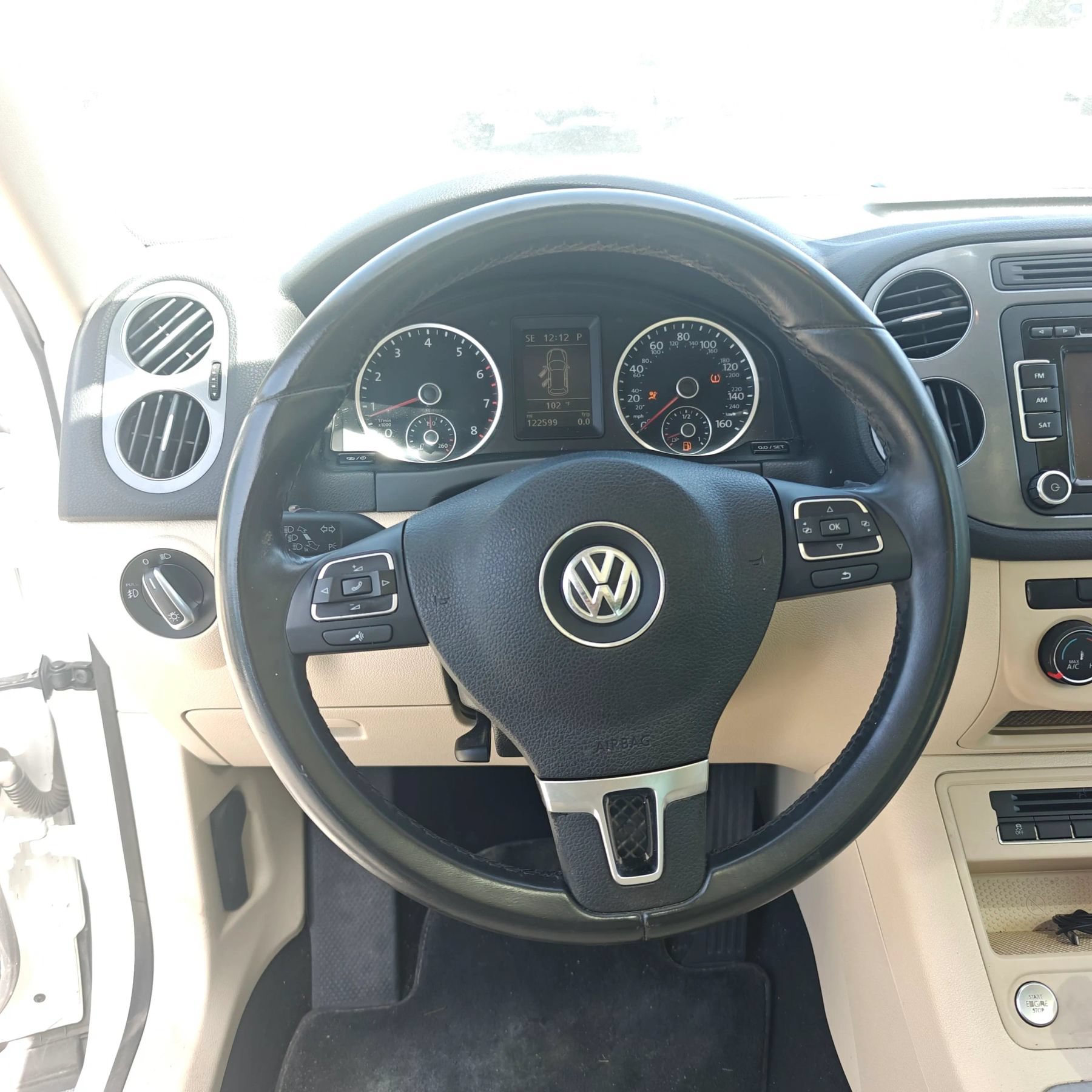 Used 2015 Volkswagen Tiguan SE FWD image 20