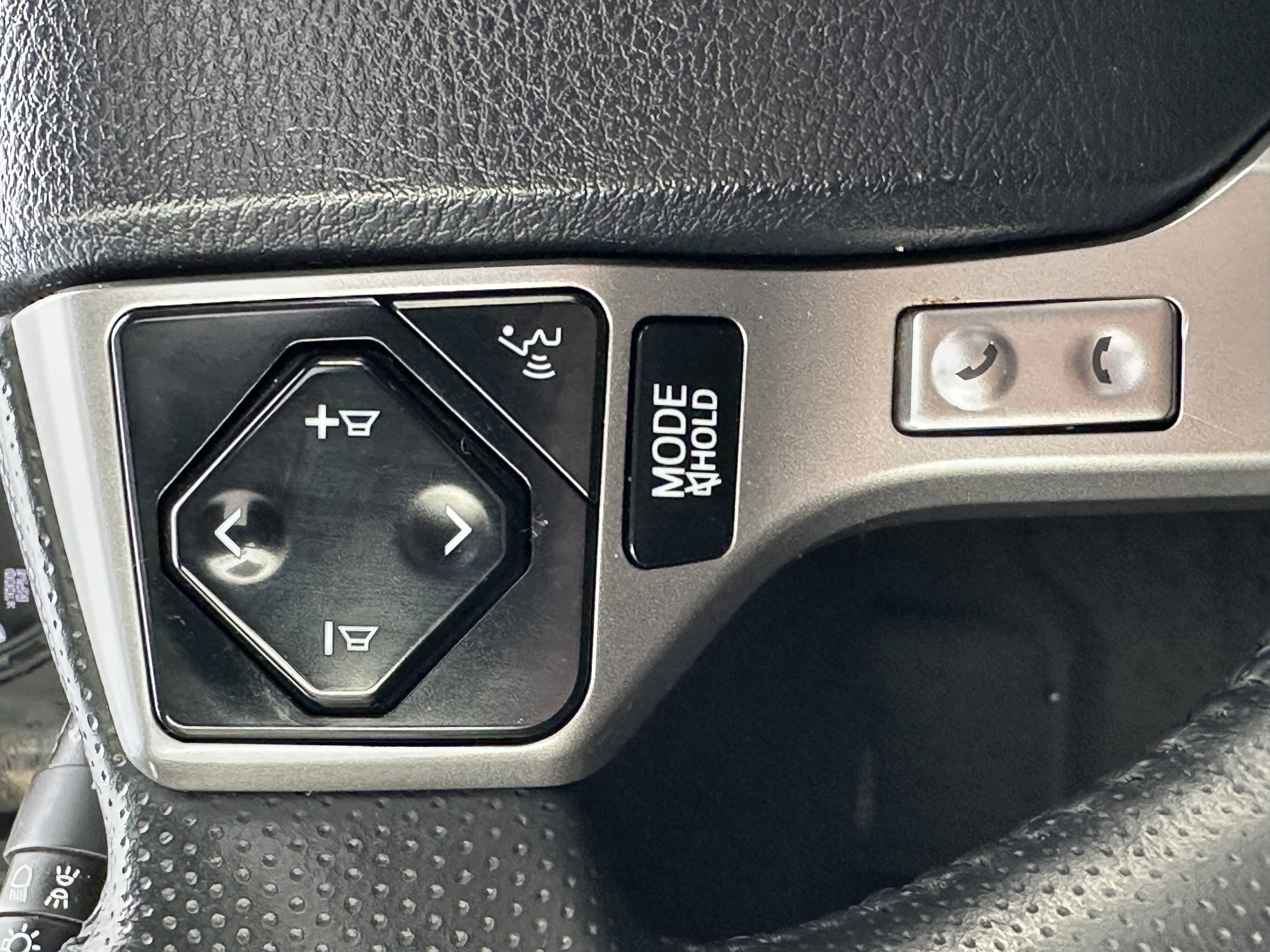 Used 2024 Toyota 4Runner SR5 Premium image 41