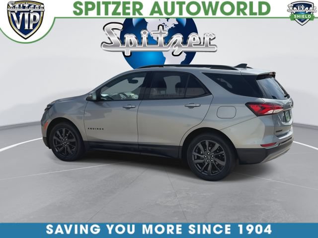 Used 2023 Chevrolet Equinox RS AWD/4WD image 7