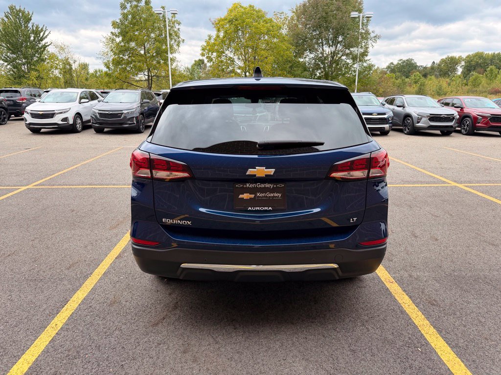 Used 2023 Chevrolet Equinox LT FWD image 8