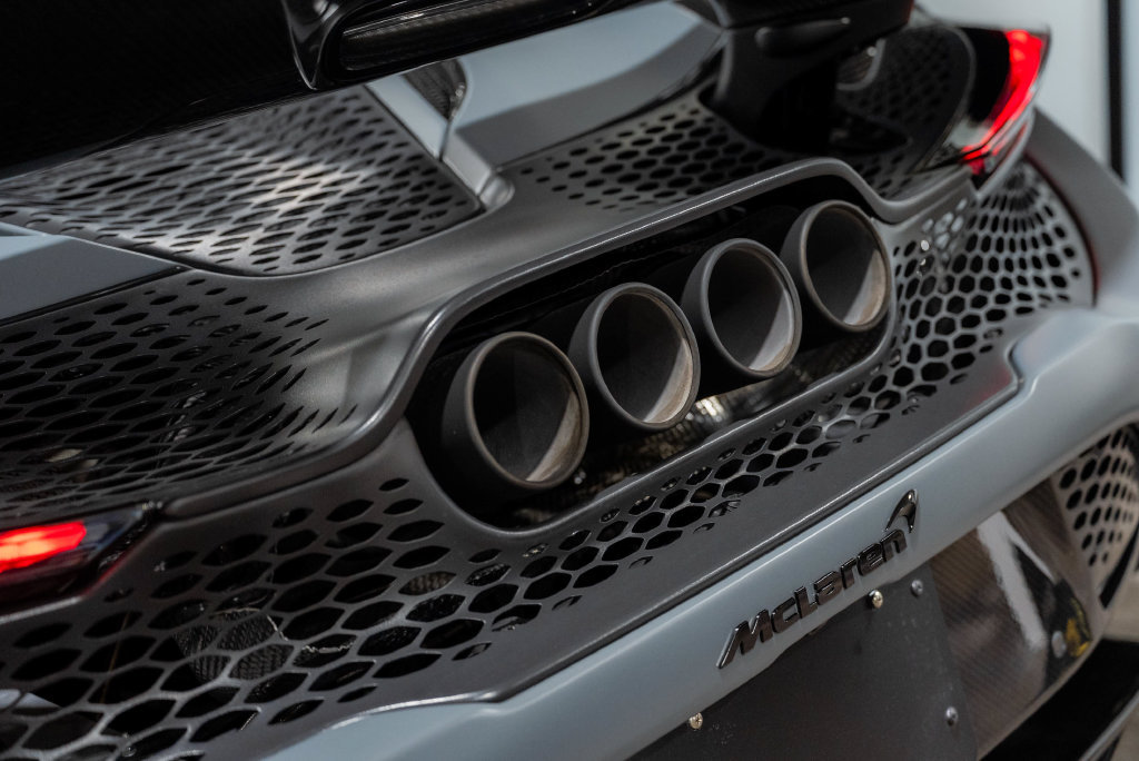 Used 2021 McLaren 765LT RWD image 43
