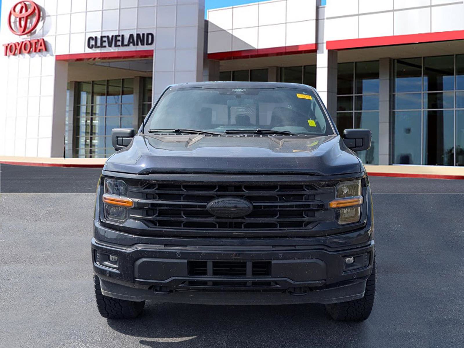 Used 2024 Ford F150 XLT w/ Equipment Group 302A MID AWD/4WD video 3