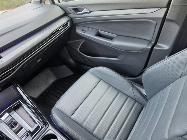 Used 2024 Volkswagen Golf R AWD/4WD image 34