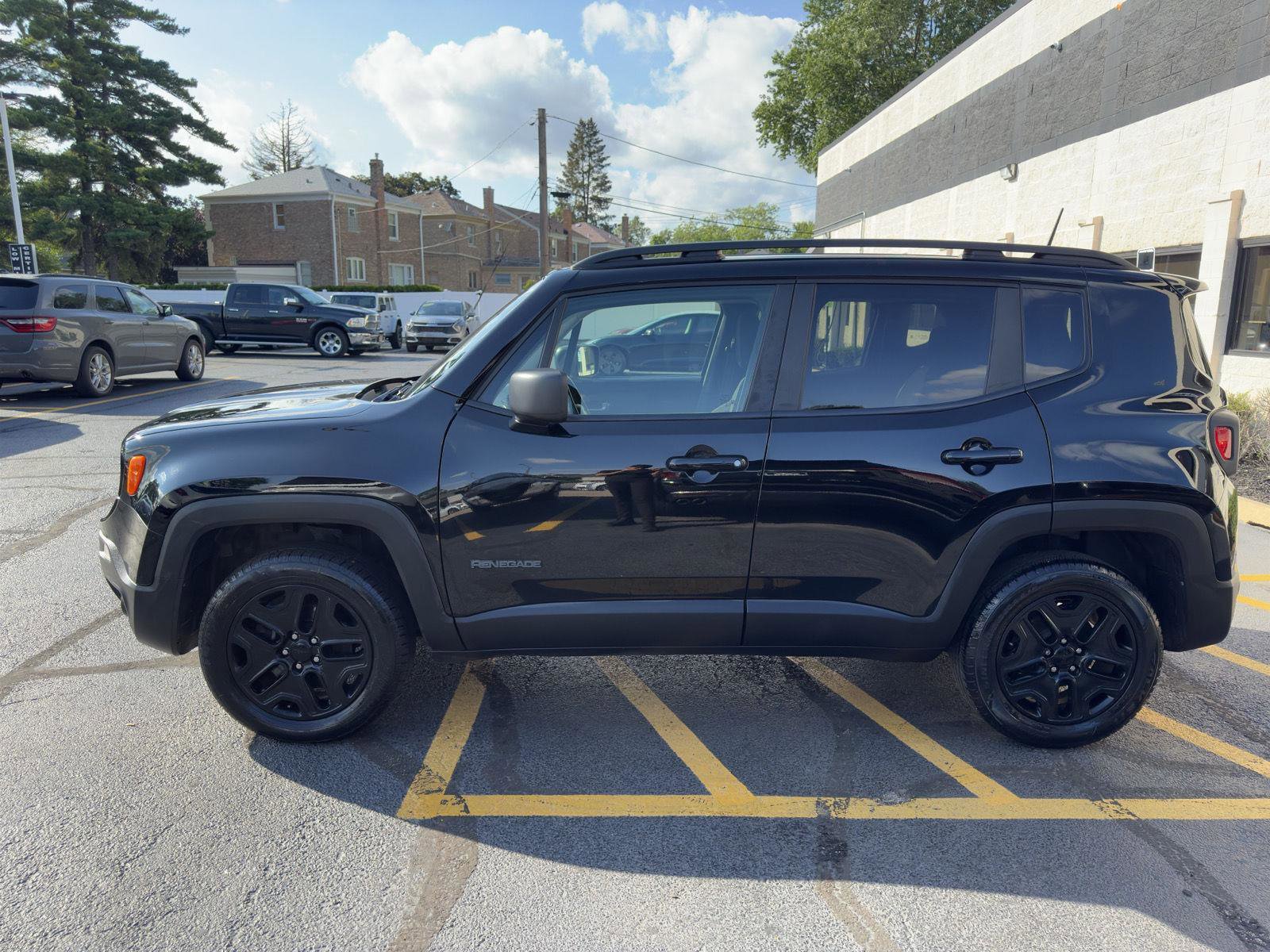 Used 2019 Jeep Renegade Sport AWD/4WD image 17