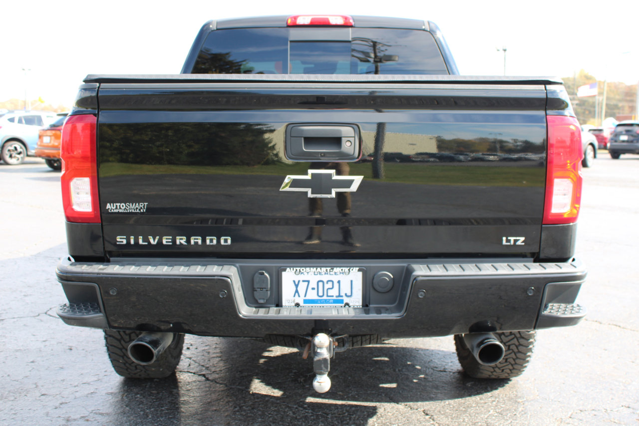 Used 2018 Chevrolet Silverado 1500 LTZ Z71 w/ LTZ Plus Package image 5