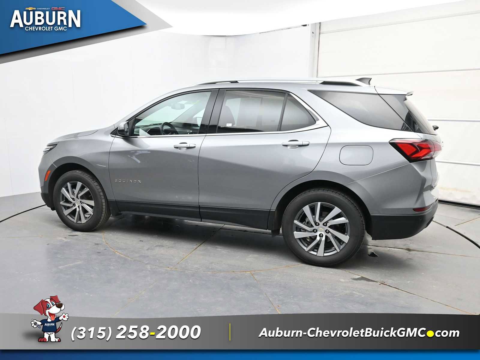 Used 2023 Chevrolet Equinox Premier image 16