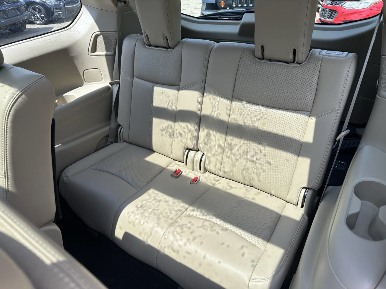 Used 2018 Nissan Pathfinder Platinum image 23