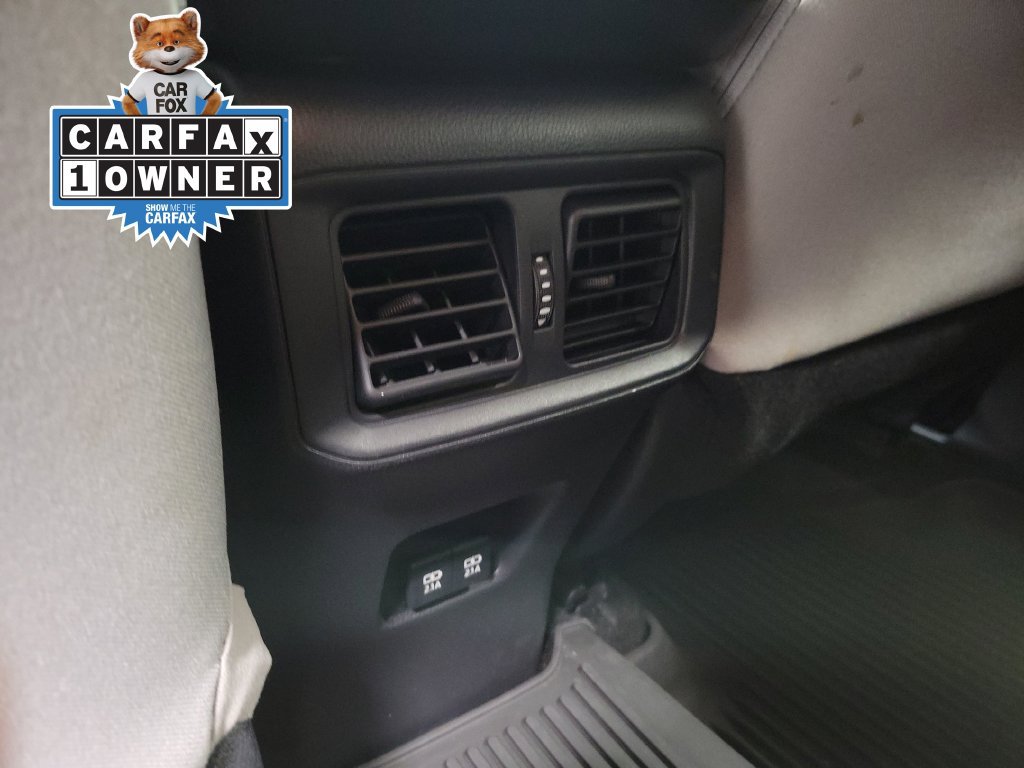 Used 2021 Toyota RAV4 XLE w/ XLE Grade Weather Package FWD image 31