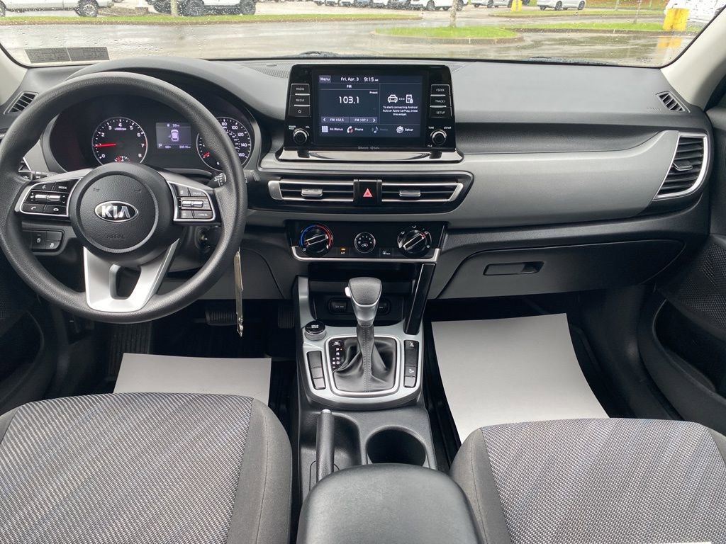 Certified 2021 Kia Seltos LX image 18