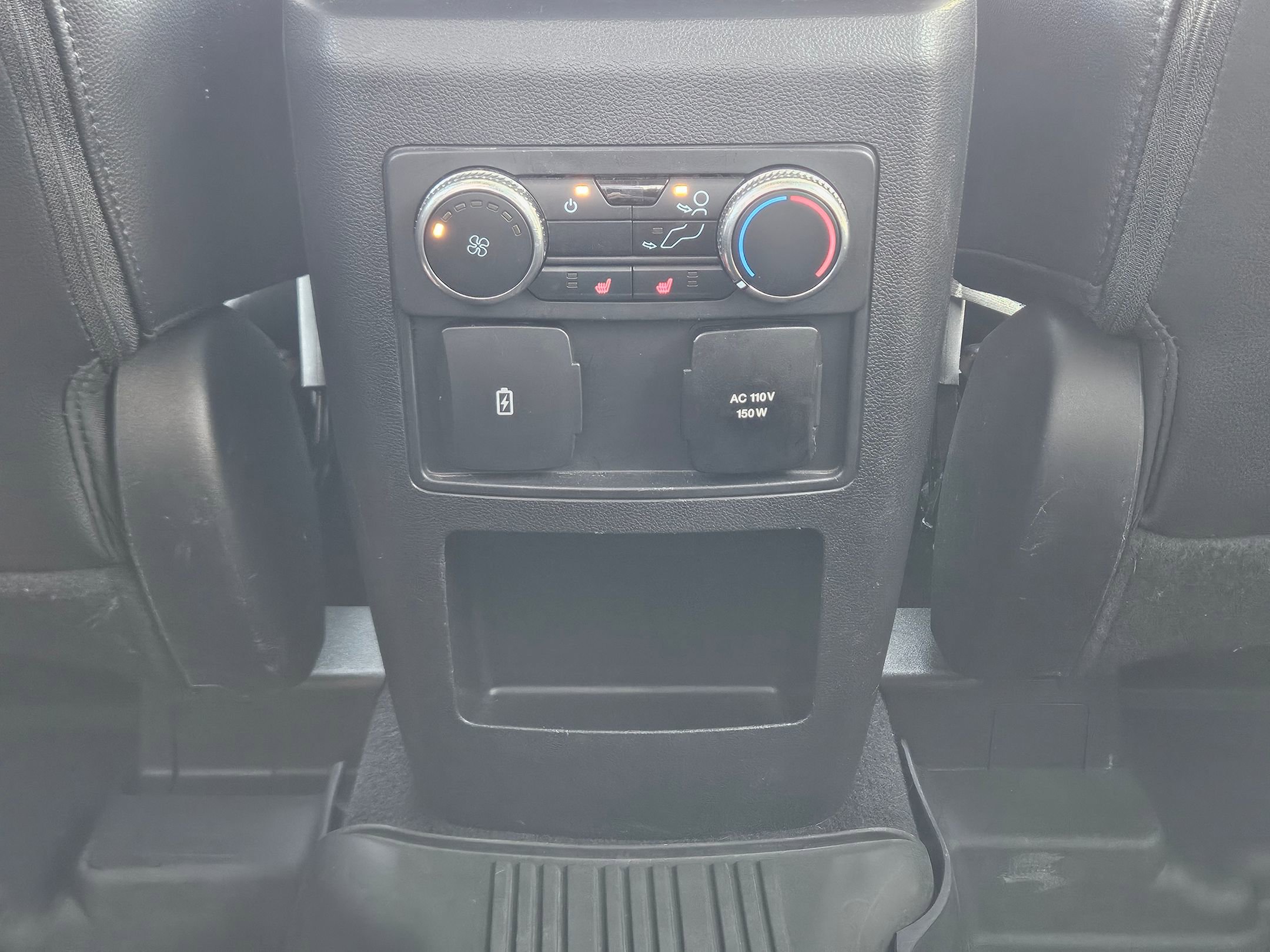 Used 2021 Ford Explorer Limited w/ Equipment Group 301A image 27