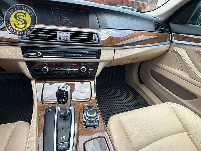 Used 2011 BMW 535i Sedan RWD image 22